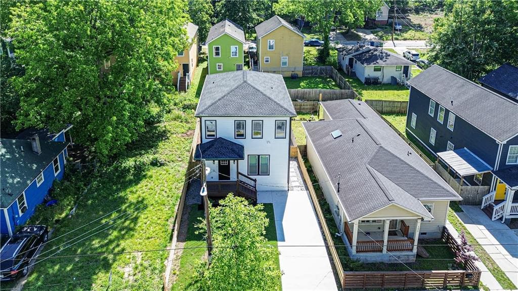5 bedroom, 3 bathroom, 2,000 sq ft single family residence for rent at 1166 MCDANIEL Street, Atlanta, GA 30310 for $2,900 a month — photo 2