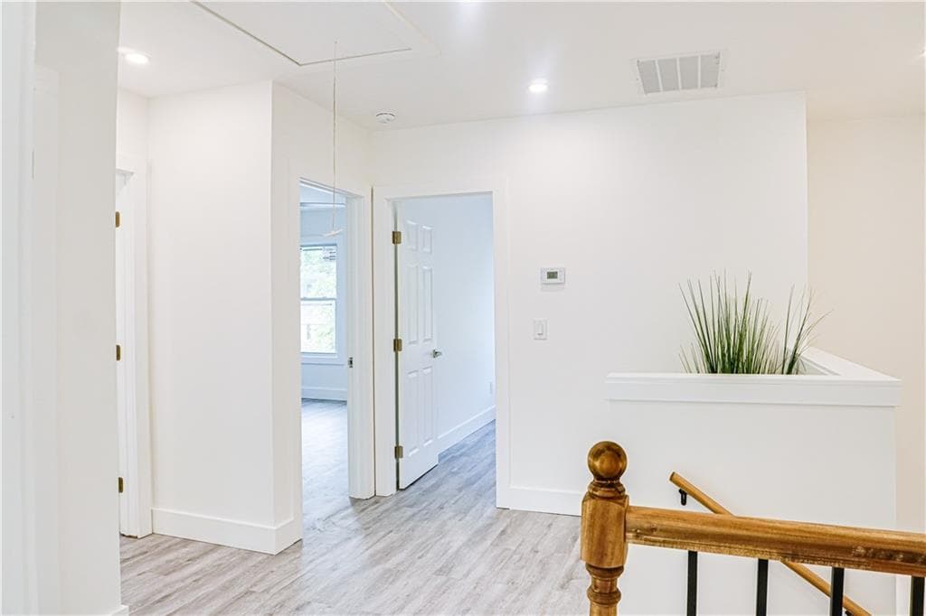 5 bedroom, 3 bathroom, 2,000 sq ft single family residence for rent at 1166 MCDANIEL Street, Atlanta, GA 30310 for $2,900 a month — photo 10