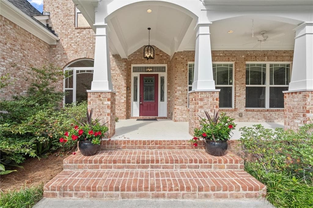 6 bedroom, 5 bathroom single family residence for sale at 390 Chaffin Road, Roswell, GA 30075 — photo 3