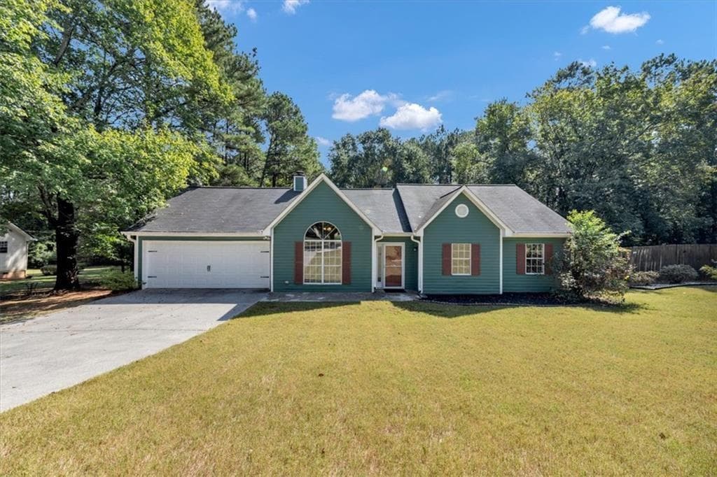 3 bedroom, 2 bathroom, 1,807 sq ft home for sale at 14 Sherwood Drive, Cartersville, GA