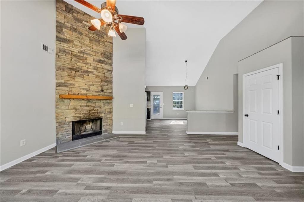 3 bedroom, 2 bathroom, 1,807 sq ft single family residence for sale at 14 Sherwood Drive, Cartersville, GA 30121 — photo 6