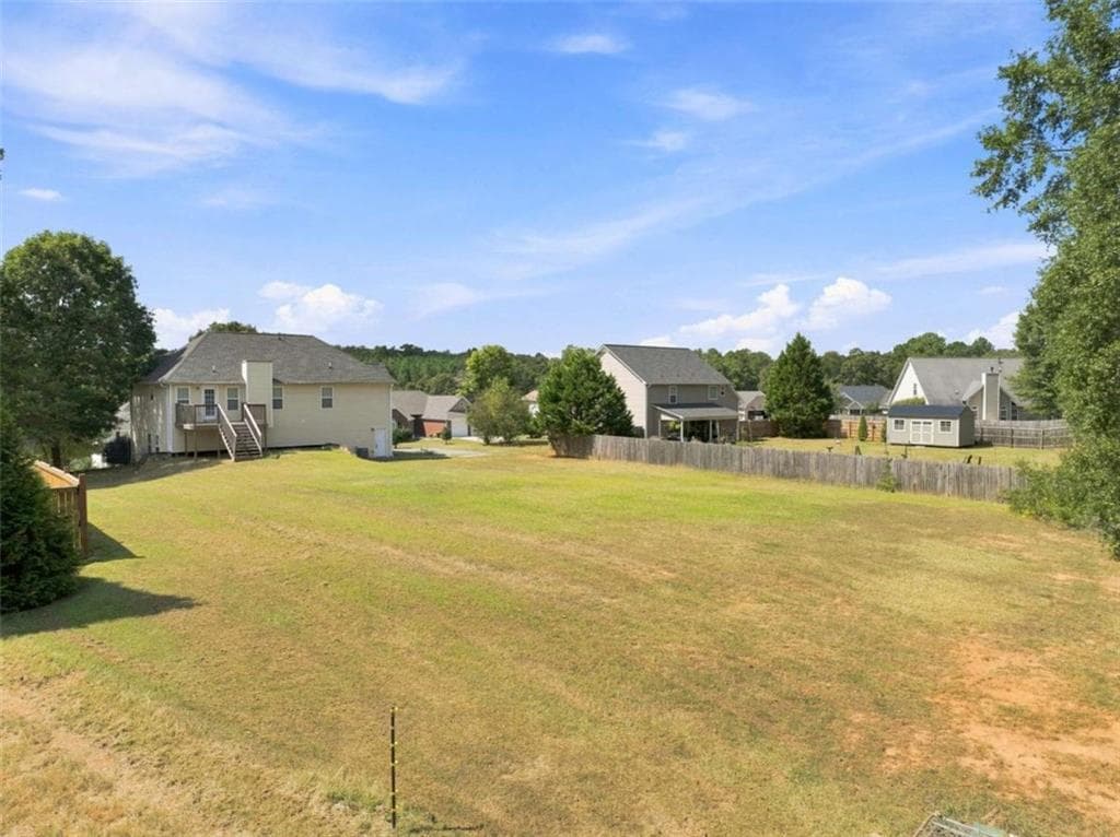 4 bedroom, 3 bathroom, 2,024 sq ft single family residence for sale at 10 Seay Drive, Rome, GA 30161 — photo 5