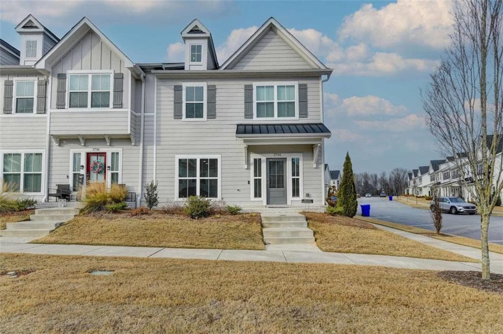 3 bedroom, 3 bathroom, 1,968 sq ft single family residence for sale at 1714 Prospect Way, Conyers, GA 30094