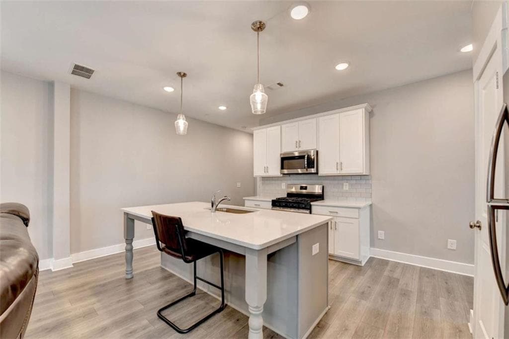 3 bedroom, 3 bathroom, 1,968 sq ft single family residence for sale at 1714 Prospect Way, Conyers, GA 30094 — photo 8