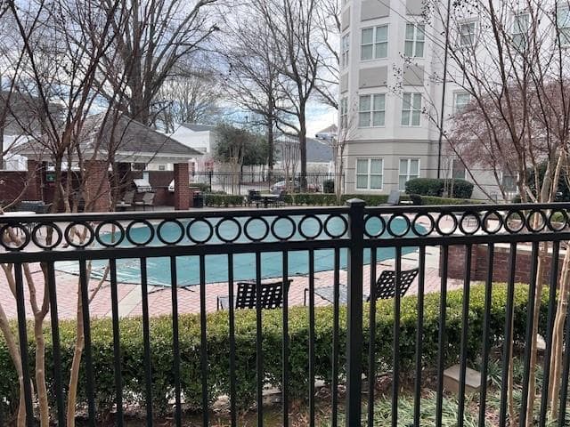 2 bedroom, 2 bathroom condominium for rent at 11 Perimeter Center 1103, Atlanta, GA 30346 for $2,300 a month — photo 8