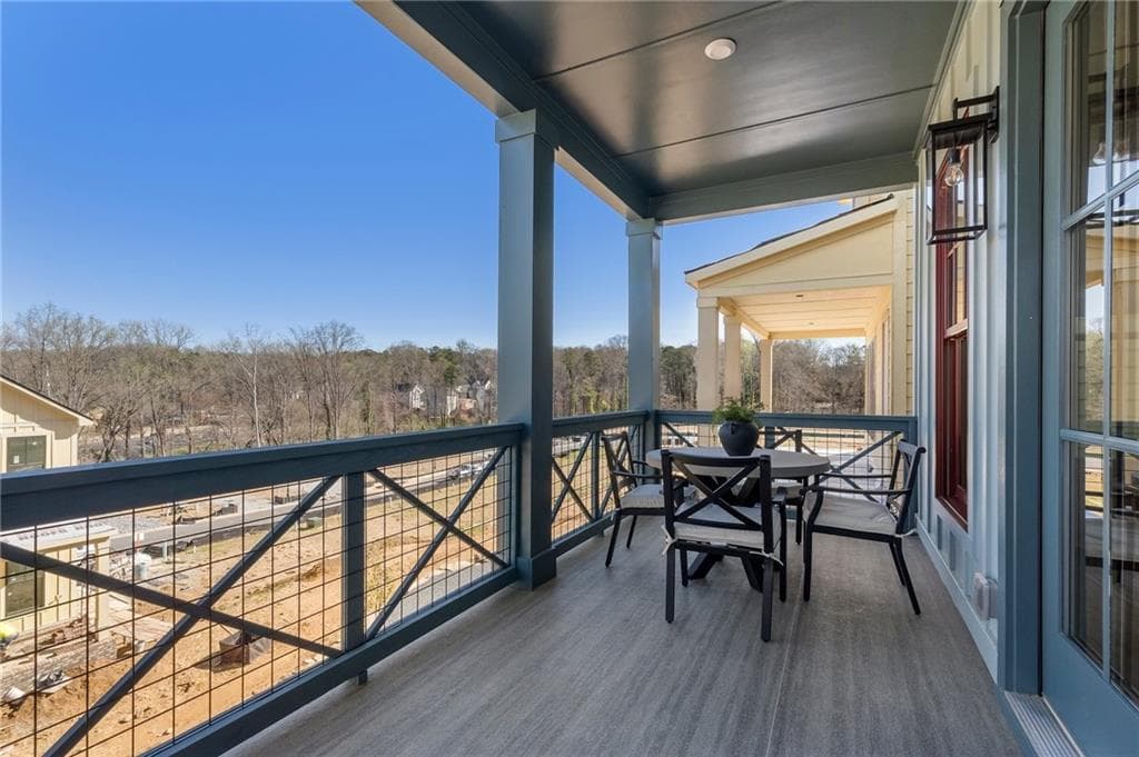 4 bedroom, 4 bathroom, 2,728 sq ft single family residence for sale at 1991 Catnap Court, Chamblee, GA 30341 — photo 3