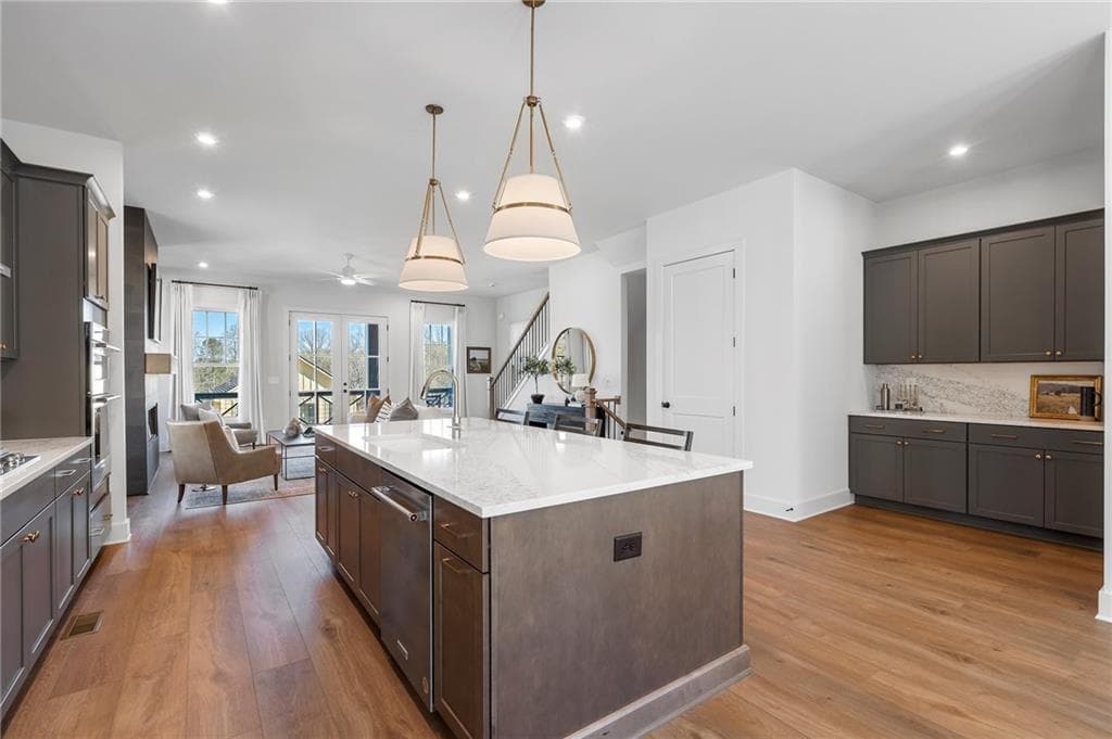 4 bedroom, 4 bathroom, 2,728 sq ft single family residence for sale at 1991 Catnap Court, Chamblee, GA 30341 — photo 9