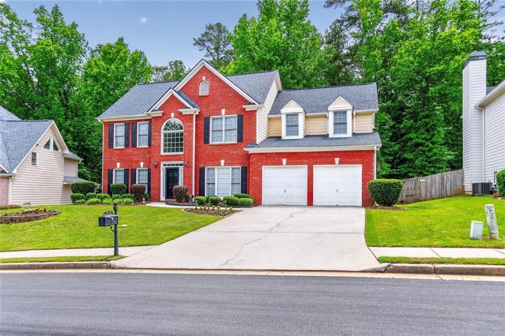 4 bedroom, 3 bathroom, 2,450 sq ft single family residence for sale at 632 Oakview Trail, Stone Mountain, GA 30087