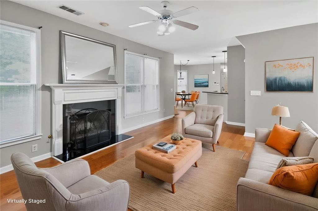 4 bedroom, 3 bathroom, 2,450 sq ft single family residence for sale at 632 Oakview Trail, Stone Mountain, GA 30087 — photo 4
