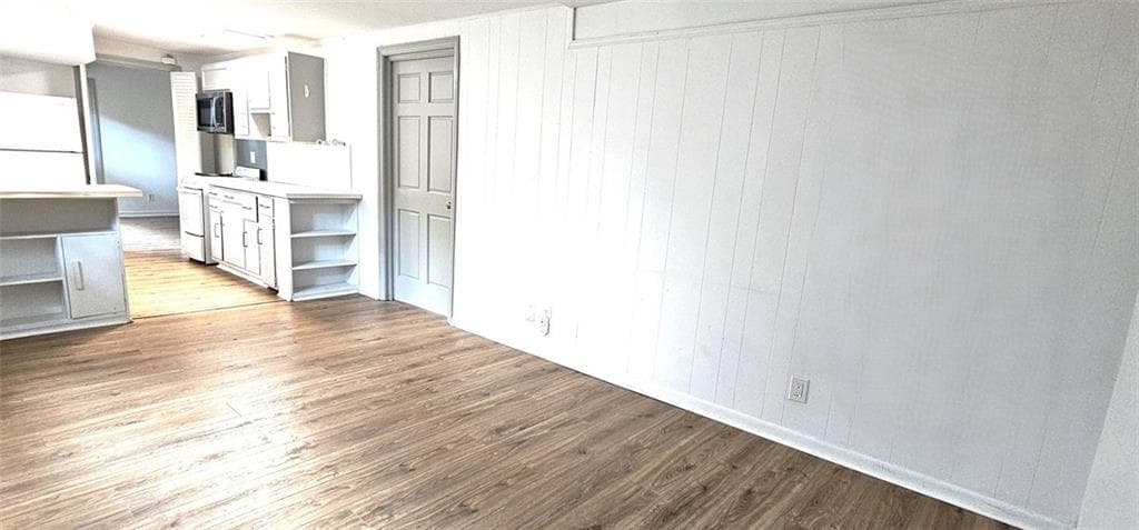1 bedroom, 1 bathroom triplex for rent at 1067 Lanier Boulevard B, Atlanta, GA 30306 for $1,500 a month — photo 1 of 9