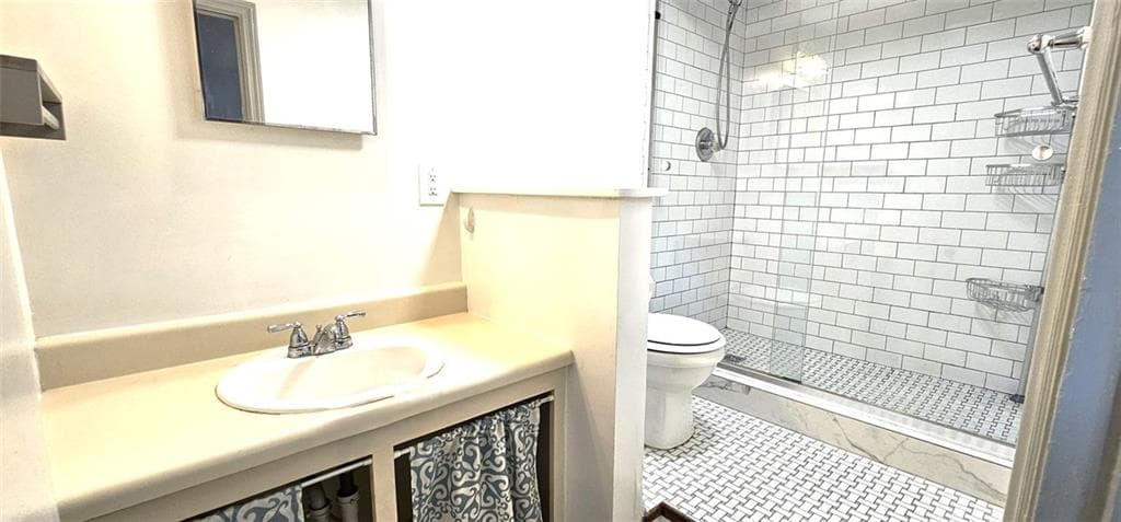 1 bedroom, 1 bathroom triplex for rent at 1067 Lanier Boulevard B, Atlanta, GA 30306 for $1,500 a month — photo 7