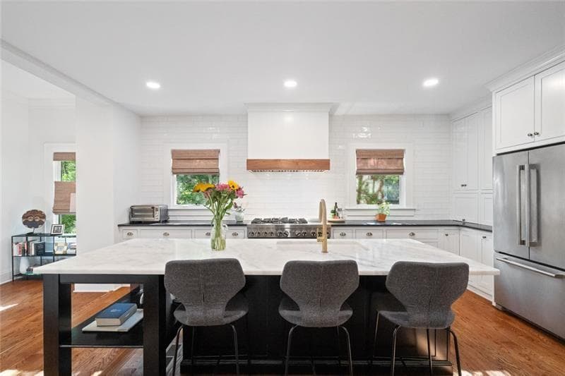4 bedroom, 3 bathroom, 3,504 sq ft single family residence for sale at 755 Virginia Avenue, Atlanta, GA 30306 — photo 2