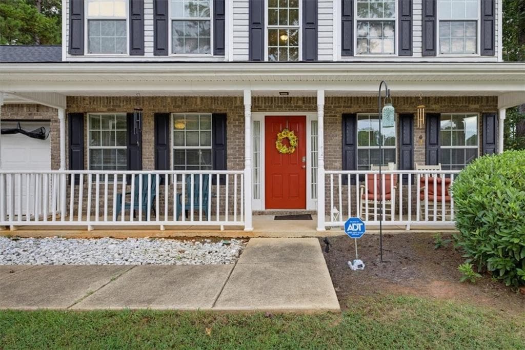 3 bedroom, 3 bathroom, 1,733 sq ft single family residence for sale at 395 Oak Hill Dr, Covington, GA 30016 — photo 6