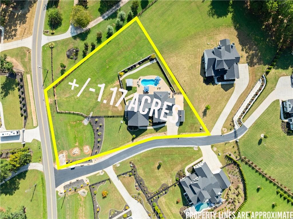 3 bedroom, 3 bathroom, 2,413 sq ft single family residence for sale at 8855 Little Mill Road, Cumming, GA 30041 — photo 4