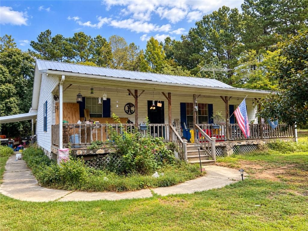 3 bedroom, 2 bathroom, 1,540 sq ft single family residence for sale at 1473 Fullers Chapel Road, Chatsworth, GA 30705