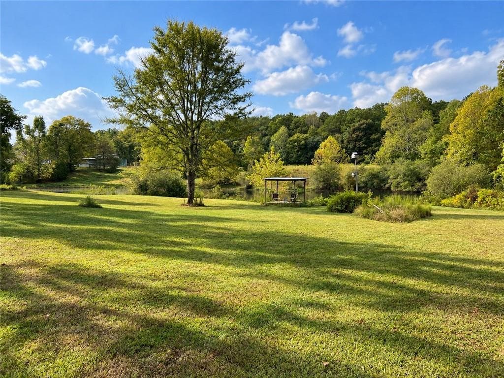 3 bedroom, 2 bathroom, 1,540 sq ft single family residence for sale at 1473 Fullers Chapel Road, Chatsworth, GA 30705 — photo 9