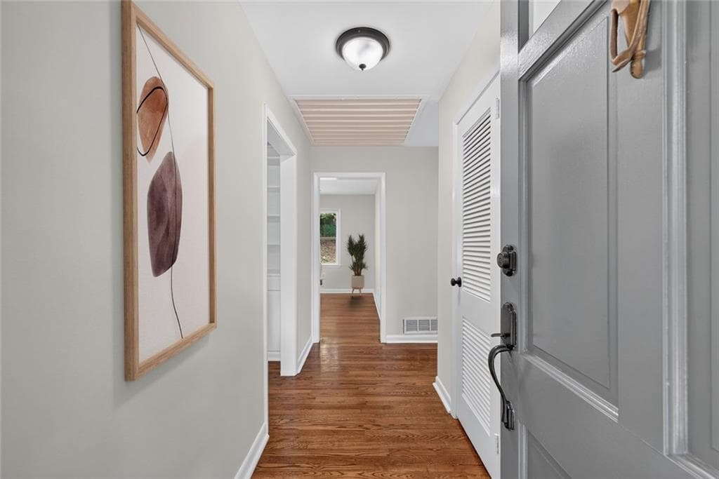 2 bedroom, 2 bathroom, 1,267 sq ft single family residence for sale at 3268 N Druid Hills Road, Decatur, GA 30033 — photo 2