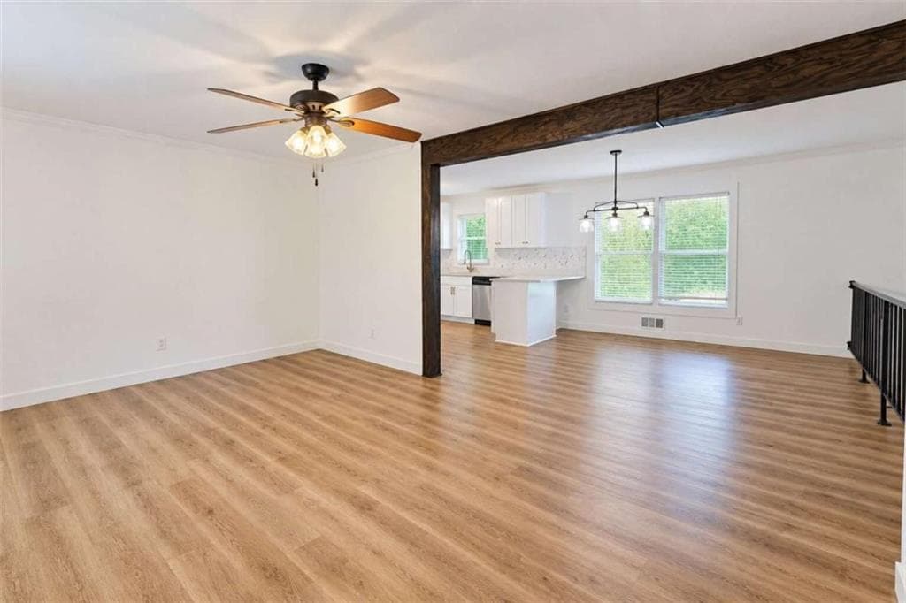 3 bedroom, 2 bathroom, 1,660 sq ft single family residence for sale at 2940 Harris Street, East Point, GA 30344 — photo 5