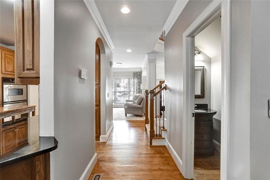 3 bedroom, 4 bathroom, 3,380 sq ft townhouse for sale at 10755 Arlington Point, Johns Creek, GA 30022 — photo 9