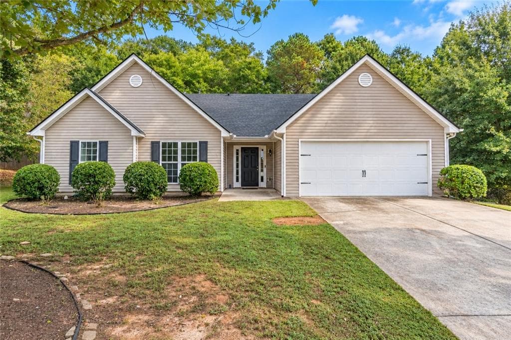 4 bedroom, 2 bathroom, 2,261 sq ft single family residence for sale at 294 Ambassador Circle, Winder, GA 30680
