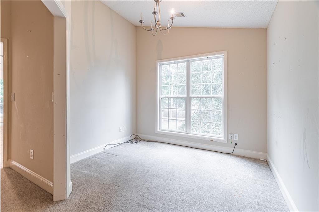4 bedroom, 2 bathroom, 2,261 sq ft single family residence for sale at 294 Ambassador Circle, Winder, GA 30680 — photo 9
