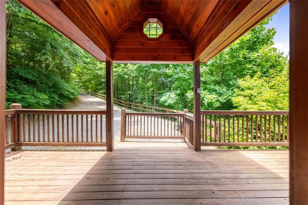 3 bedroom, 3 bathroom, 2,376 sq ft single family residence for sale at 469 Mountain High Drive, Mineral Bluff, GA 30559 — photo 7