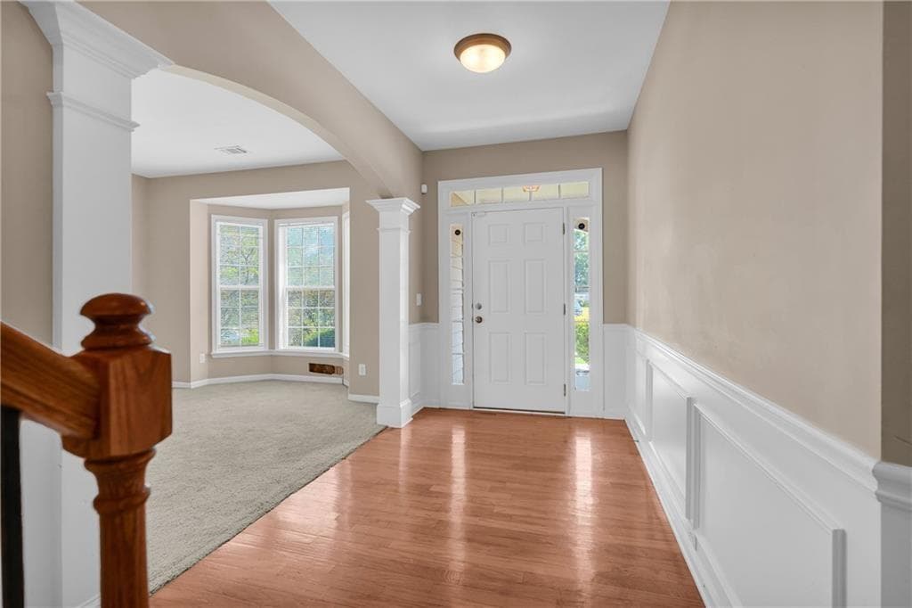 4 bedroom, 3 bathroom, 3,239 sq ft single family residence for sale at 7275 Toccoa Circle, South Fulton, GA 30291 — photo 5