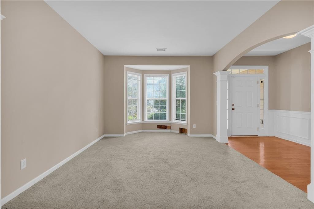 4 bedroom, 3 bathroom, 3,239 sq ft single family residence for sale at 7275 Toccoa Circle, South Fulton, GA 30291 — photo 7