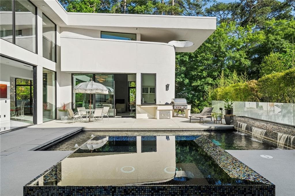 6 bedroom, 5 bathroom, 6,535 sq ft single family residence for rent at 937 Berkshire Road, Atlanta, GA 30324 for $24,500 a month — photo 6