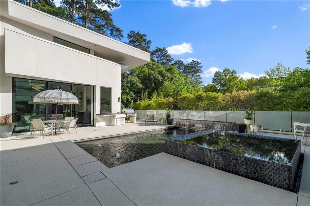 6 bedroom, 5 bathroom, 6,535 sq ft single family residence for rent at 937 Berkshire Road, Atlanta, GA 30324 for $24,500 a month — photo 9