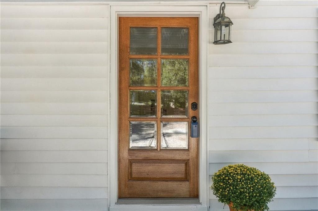 3 bedroom, 2 bathroom, 1,121 sq ft single family residence for sale at 1851 Dresden Drive, Brookhaven, GA 30319 — photo 3