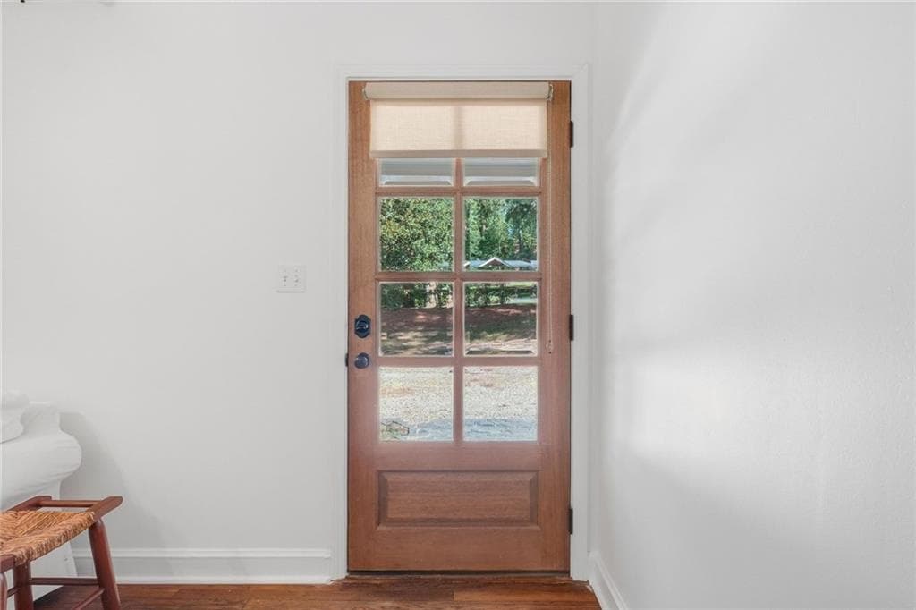 3 bedroom, 2 bathroom, 1,121 sq ft single family residence for sale at 1851 Dresden Drive, Brookhaven, GA 30319 — photo 5