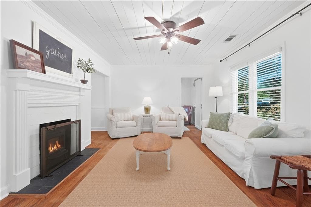 3 bedroom, 2 bathroom, 1,121 sq ft single family residence for sale at 1851 Dresden Drive, Brookhaven, GA 30319 — photo 6