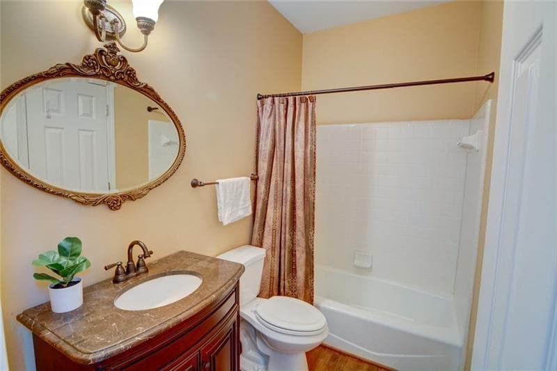 5 bedroom, 5 bathroom, 4,365 sq ft single family residence for sale at 5001 Staverly Lane, Peachtree Corners, GA 30092 — photo 9