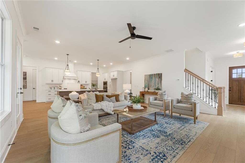 4 bedroom, 4 bathroom, 3,400 sq ft single family residence for sale at 208 Knollwood Bend, Canton, GA 30115 — photo 8