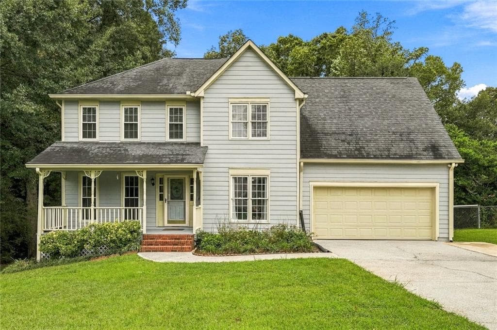 4 bedroom, 3 bathroom, 2,091 sq ft single family residence for sale at 2150 Appleton Circle, Lawrenceville, GA 30043 — photo 2