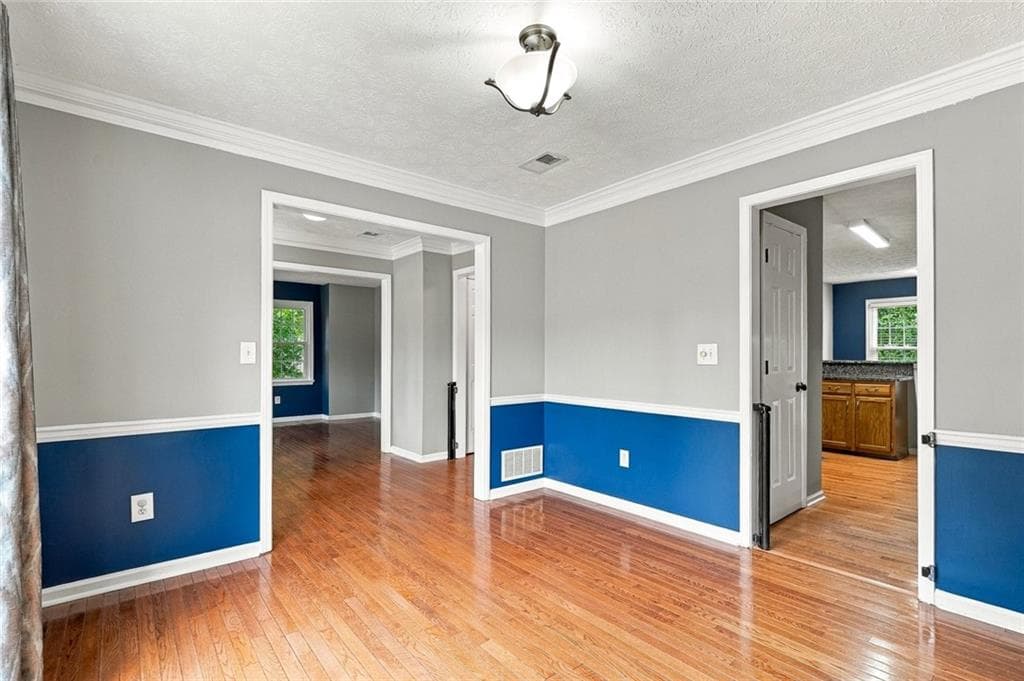 4 bedroom, 3 bathroom, 2,091 sq ft single family residence for sale at 2150 Appleton Circle, Lawrenceville, GA 30043 — photo 8