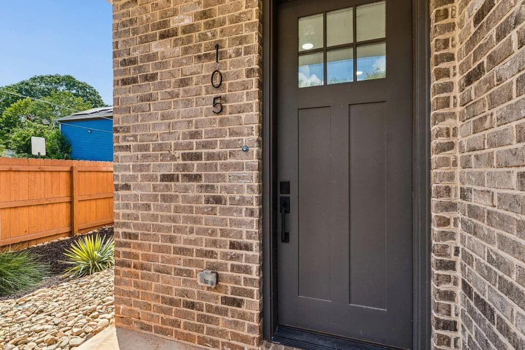3 bedroom, 4 bathroom, 2,254 sq ft townhouse for rent at 105 Walnut Street, Atlanta, GA 30314 for $3,500 a month — photo 2