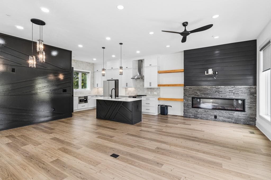 3 bedroom, 4 bathroom, 2,254 sq ft townhouse for rent at 105 Walnut Street, Atlanta, GA 30314 for $3,500 a month — photo 5