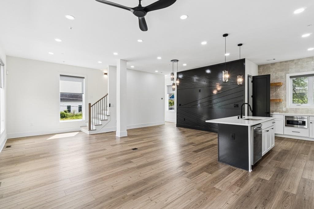 3 bedroom, 4 bathroom, 2,254 sq ft townhouse for rent at 105 Walnut Street, Atlanta, GA 30314 for $3,500 a month — photo 6