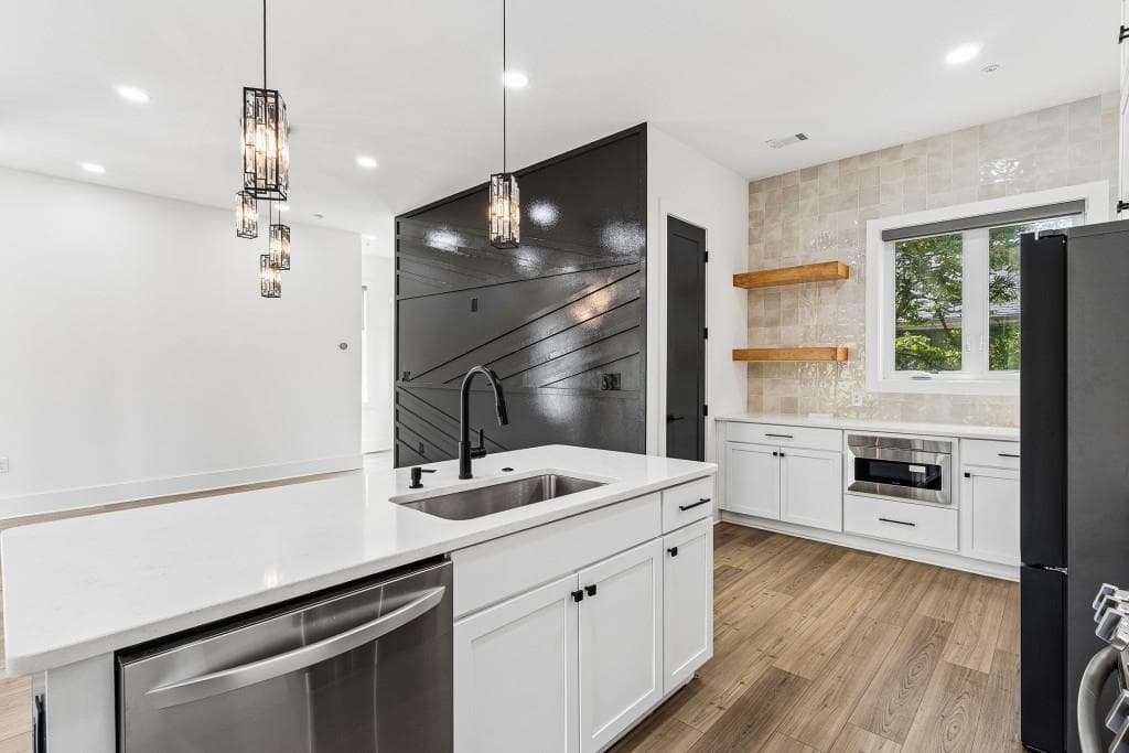 3 bedroom, 4 bathroom, 2,254 sq ft townhouse for rent at 105 Walnut Street, Atlanta, GA 30314 for $3,500 a month — photo 9