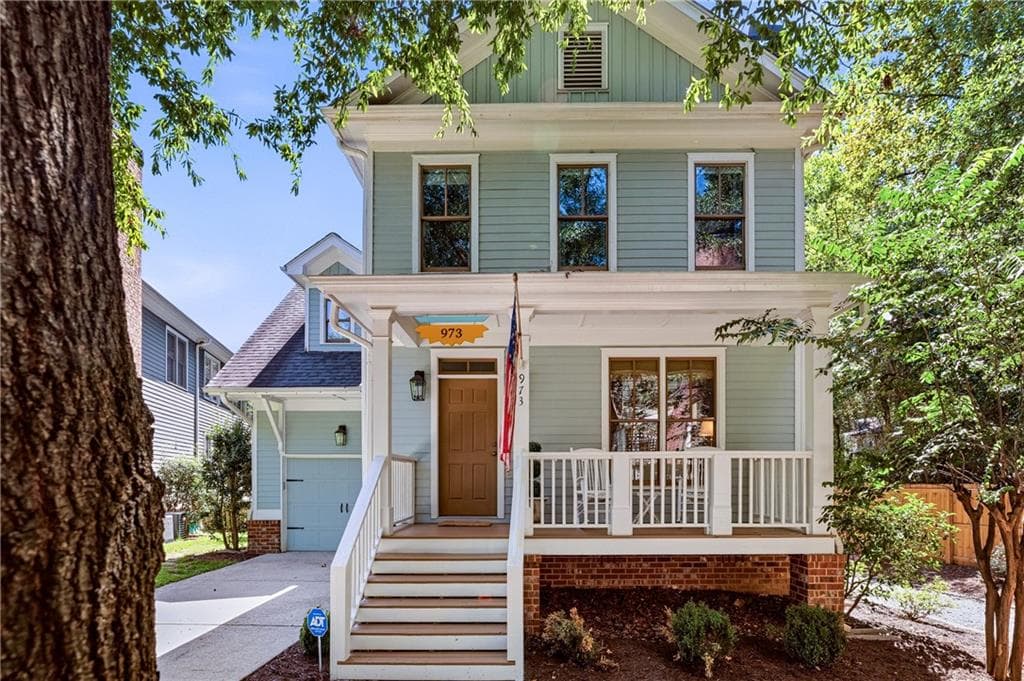 3 bedroom, 3 bathroom, 1,718 sq ft single family residence for sale at 973 Grant Cove Place, Atlanta, GA 30315