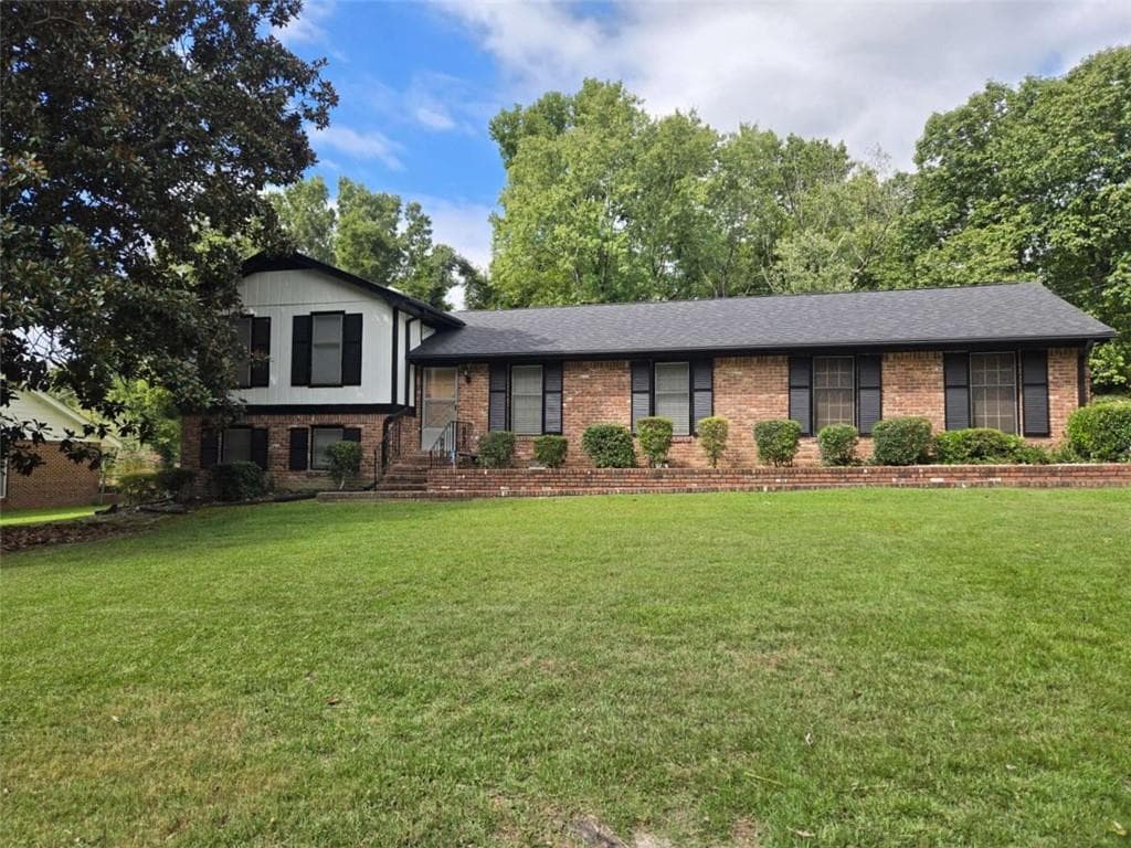 4 bedroom, 2 bathroom, 1,864 sq ft single family residence for sale at 6547 Annette Court, Riverdale, GA 30296