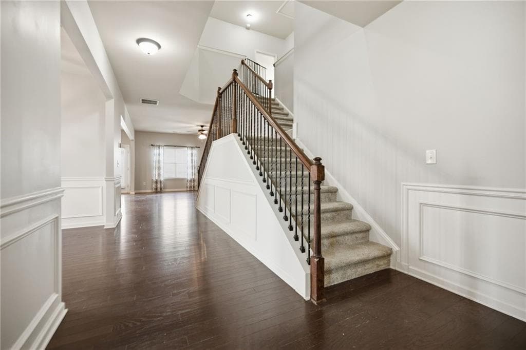 6 bedroom, 4 bathroom, 3,372 sq ft single family residence for sale at 603 Stonehurst Lane, Canton, GA 30114 — photo 8