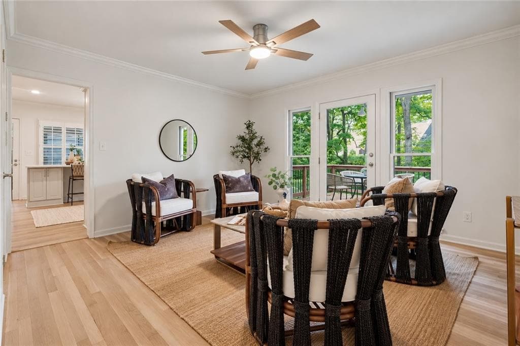5 bedroom, 3 bathroom, 2,600 sq ft single family residence for sale at 4341 Peachtree Dunwoody Road, Atlanta, GA 30342 — photo 7