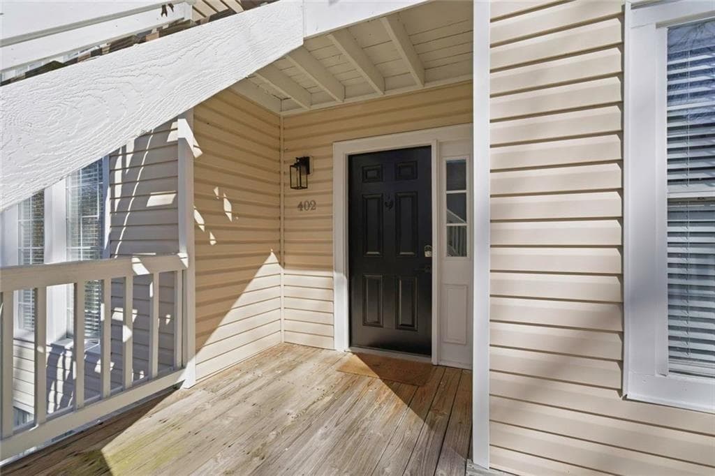 2 bedroom, 2 bathroom, 1,316 sq ft condominium for sale at 402 SE Countryside Place 402, Smyrna, GA 30080 — photo 7