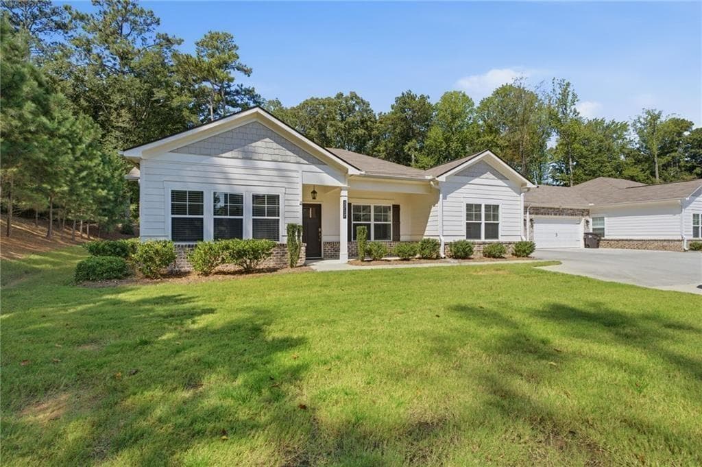 3 bedroom, 2 bathroom, 2,262 sq ft condominium for sale at 3717 Cheswolde Avenue, Powder Springs, GA 30127