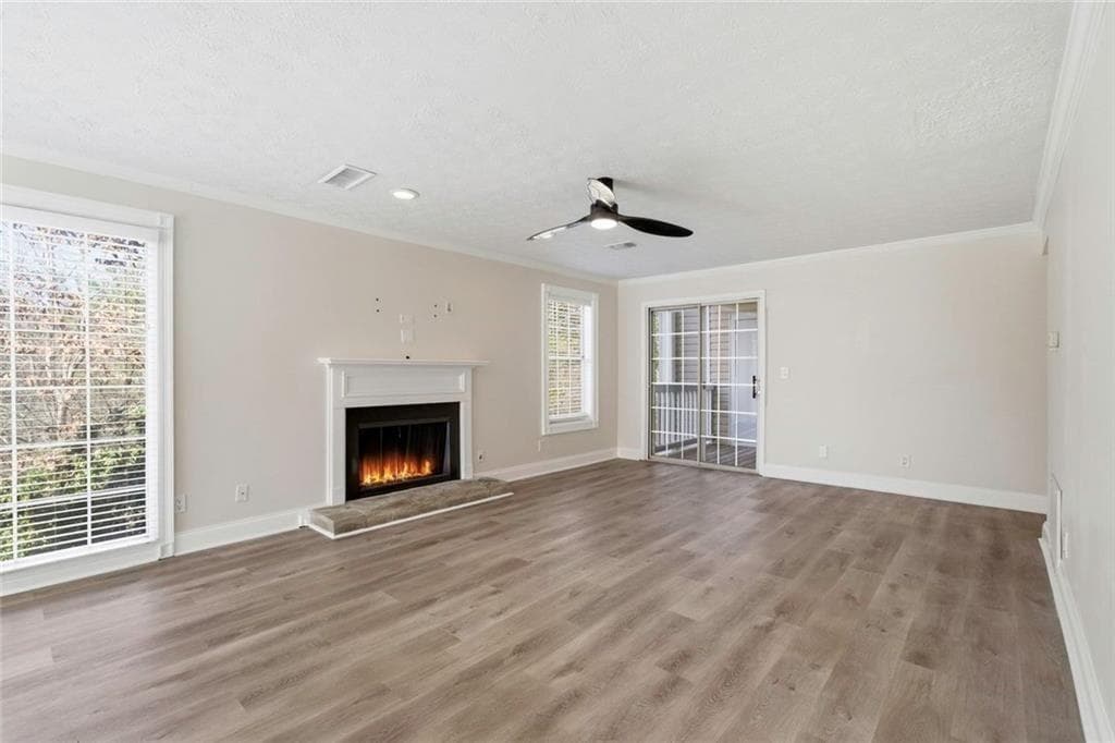 2 bedroom, 2 bathroom, 1,316 sq ft condominium for sale at 402 SE Countryside Place 402, Smyrna, GA 30080 — photo 9