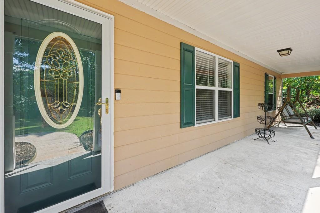 3 bedroom, 2 bathroom, 1,632 sq ft single family residence for sale at 129 Buckeye Point, Commerce, GA 30530 — photo 5
