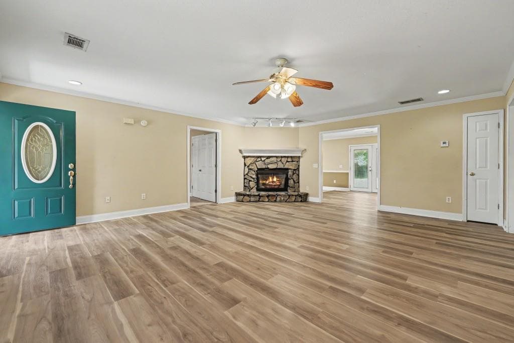 3 bedroom, 2 bathroom, 1,632 sq ft single family residence for sale at 129 Buckeye Point, Commerce, GA 30530 — photo 9